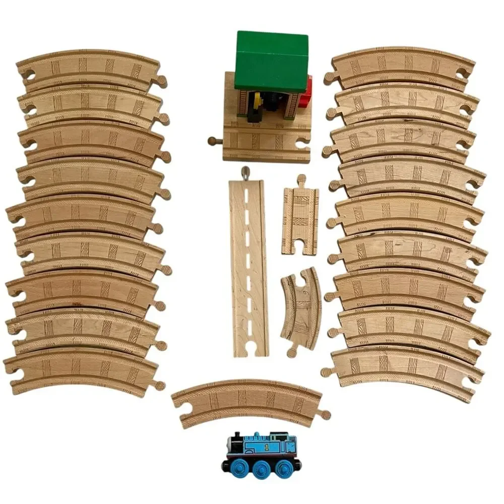 Vintage 2001 Thomas & Friends Conductor Shed Engine Wooden Tracks Set 24 Pc